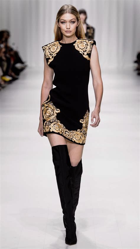 clothing versace